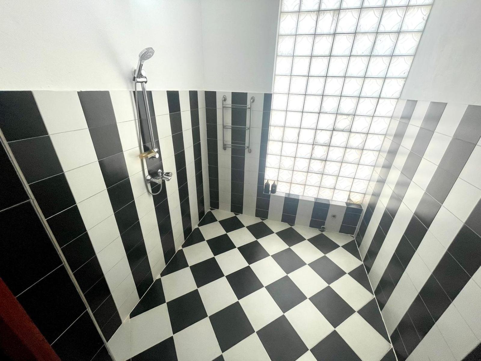 Hotel One Sixty Dehiwala-Mount Lavinia Eksteriør billede